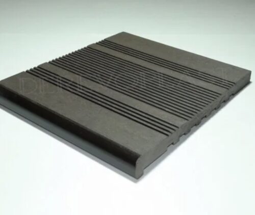 Ступень из ДПК