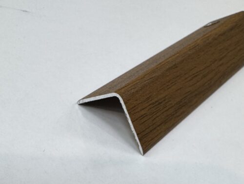 Уголок металл Орех 088 Лука