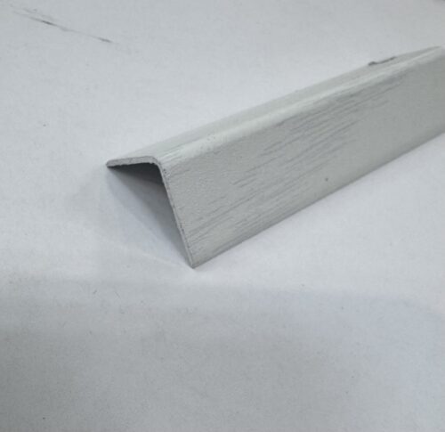 Уголок металл Береза R174 Лука